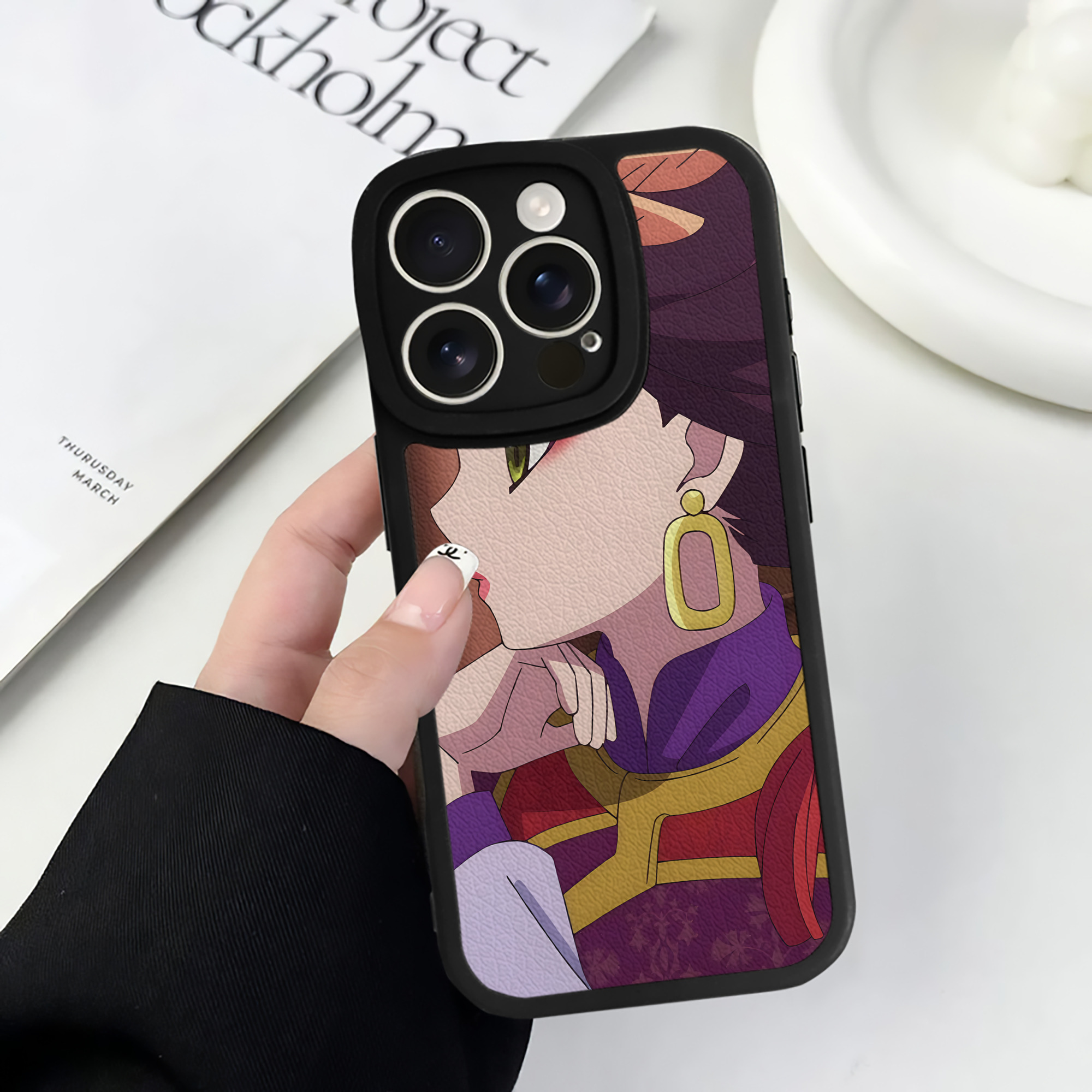 薬屋のひとりごと The Apothecary Diaries 【iPhone 16シリーズ対応】シリコンスマホケース（レザー調） 材質：シリコン